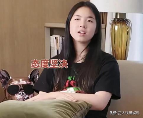 黄奕怼网友：女儿出道关你啥事？
