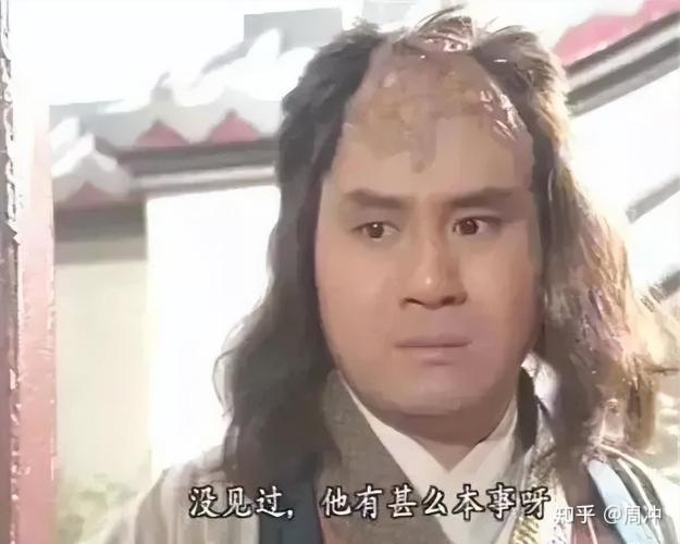 40岁男星现状落魄，环卫工兼乞讨养家
